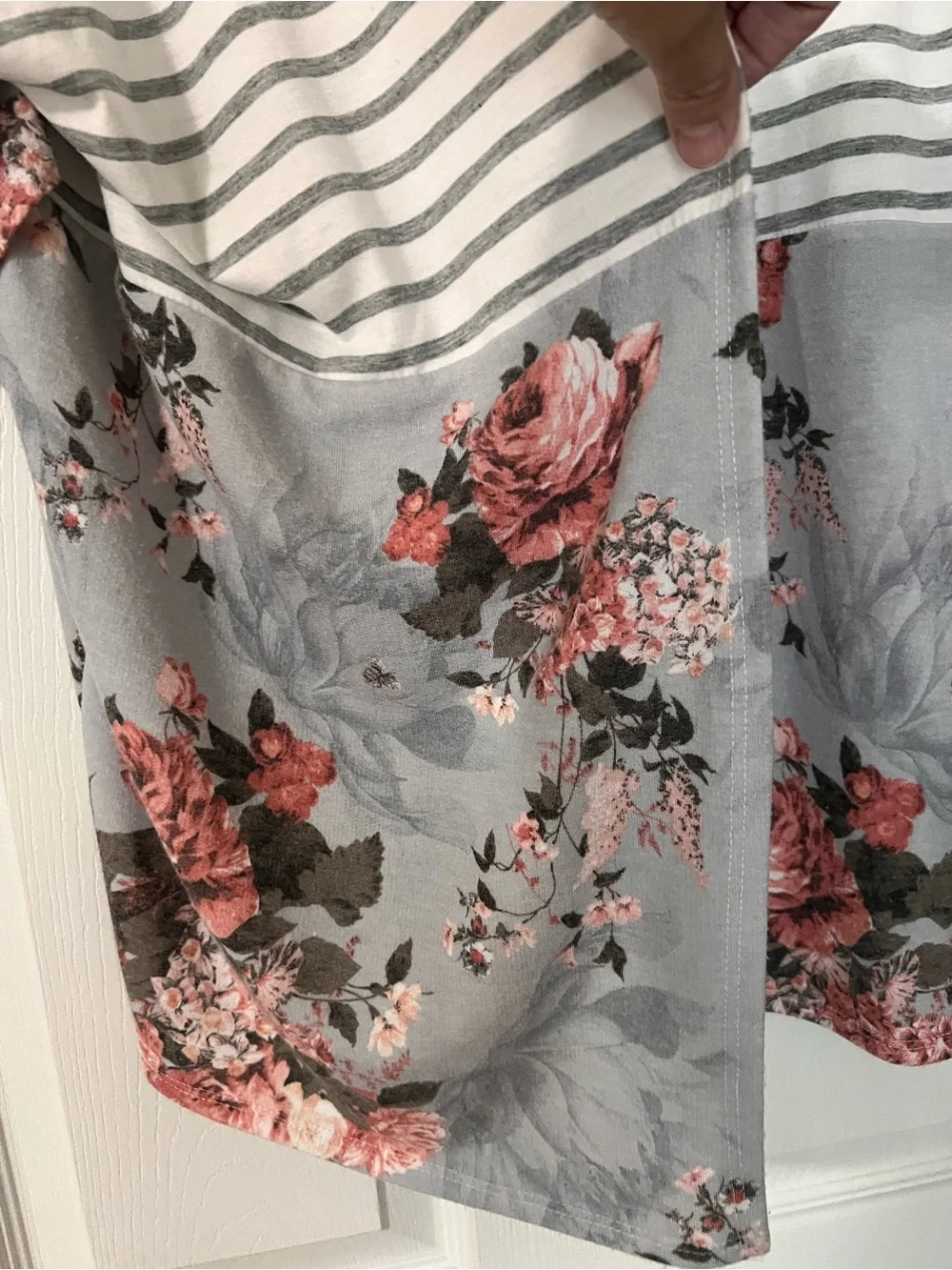 Lovely Melody Gray & Pink Floral Stripe Open Cardigan